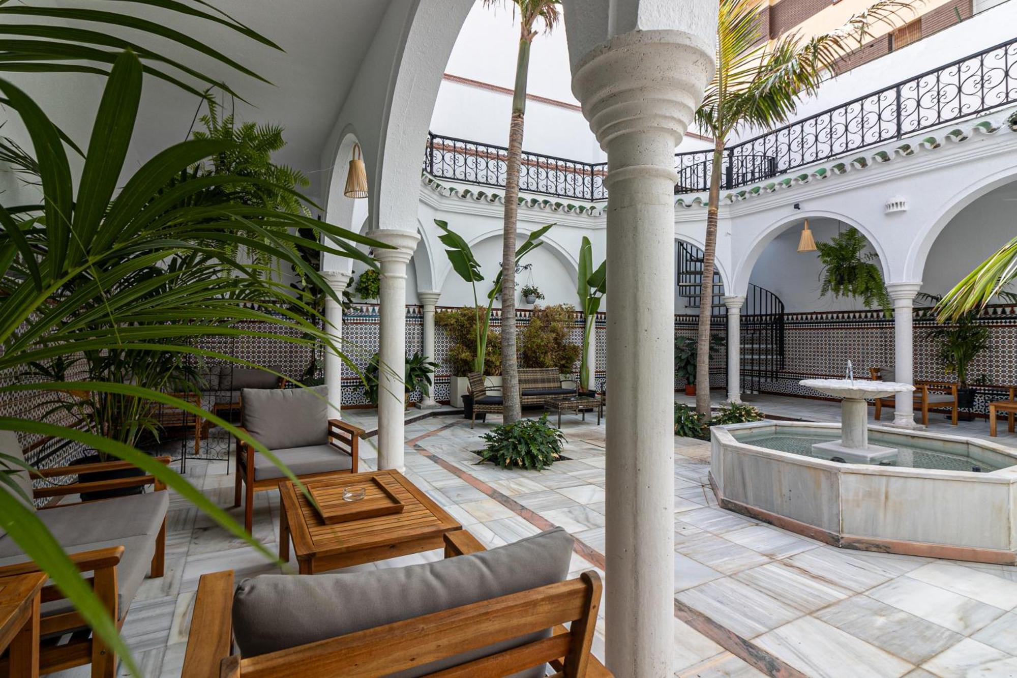 El Patio De La Luna Freshapartments Malaga Exterior photo